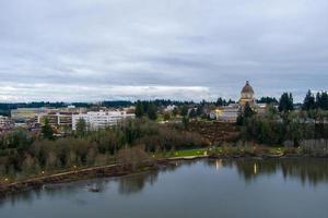 il olimpia, Washington lungomare a crepuscolo nel dicembre di 2021 foto