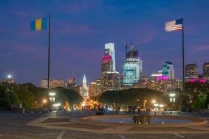 bellissimo skyline di philadelphia al tramonto foto