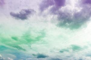 morbido nube sfondo con pendenza colorato foto