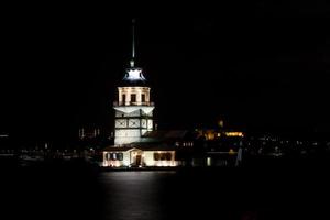 torre delle fanciulle a istanbul foto