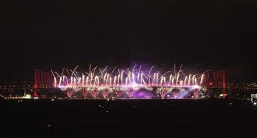 fuochi d'artificio a partire dal bosphorus ponte, Istanbul, tacchino foto