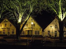 greetsiel,germania,2020-il villaggio di salutiel a il nord mare nel Germania foto