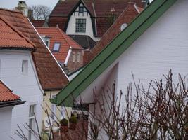 greetsiel,germania,2020-il villaggio di salutiel a il nord mare nel Germania foto