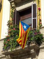 Barcellona città a il mediterraneo mare foto