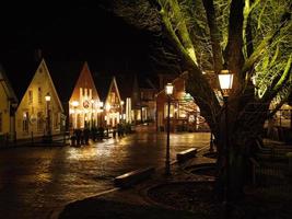 greetsiel,germania,2020-il villaggio di salutiel a il nord mare nel Germania foto