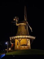 greetsiel,germania,2020-il villaggio di salutiel a il nord mare nel Germania foto