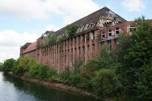 abbandonato fabbrica edificio foto