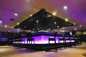 dubai, 2022 - moderno bar club in casa foto