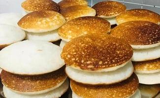 delizioso Pancakes pronto per mangiare foto