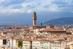 paesaggio urbano di Firenze città con palazzo Vecchio foto