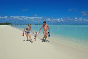 famiglia felice in vacanza foto