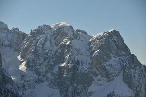 natura invernale di montagna foto