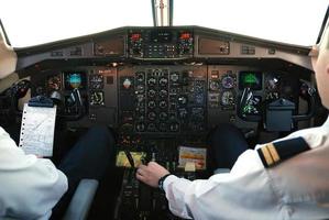 aereo cabina di pilotaggio Visualizza foto