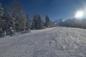 paesaggio invernale di montagna foto