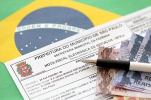 ternopil, Ucraina - Maggio 8, 2022 brasiliano elettronico fattura per Servizi copia - nfse Nota fiscale elettronica de servici a partire dal sao paulo città sala, comunale segretario di economia foto