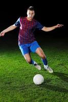 calcio giocatore nel azione foto