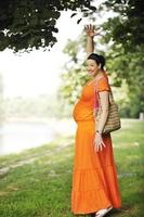 contento gravidanza ritratto foto