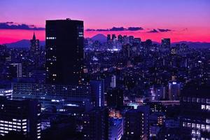 vista notturna di tokyo foto