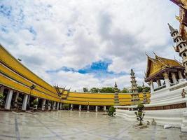 ambiente del tempio della tailandia, monte dorato, bangkok. foto