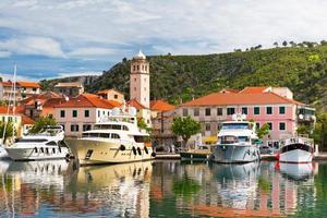 skradin è un' piccolo storico cittadina nel Croazia foto