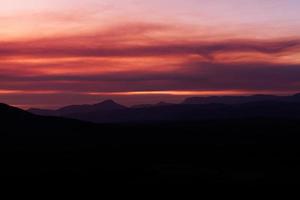 bellissimo tramonto con nuvole foto