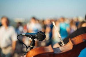 retrò microfono per all'aperto concerto festa. foto