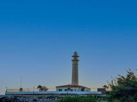 panoramico Visualizza di il torrox faro nel malaga foto