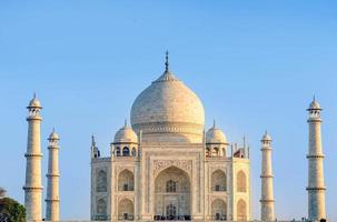 Taj Mahal, cielo blu, viaggio in India