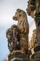 Rothenburg, Germania, 2014. statua di un' Leone su st. di giorgio Fontana nel Rothenburg ob der taube foto