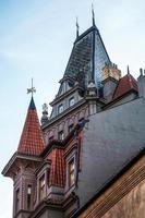 praga, ceco repubblica, 2014. ornato edificio alloggiamento il ristorante u sguardo fisso sinagogia nel praga foto