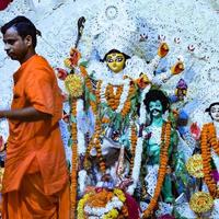 Calcutta, India, settembre 29.2021 - dea Durga con tradizionale Guarda nel vicino su Visualizza a un' Sud Kolkata Durga puja, Durga puja idolo, un' maggiore indù Festival nel India foto