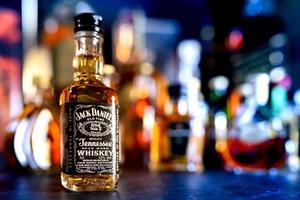 bangkok Tailandia - ago 17, 2022 Jack daniel whisky, whisky bottiglia di whisky nel il seminterrato, whisky produzione foto