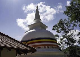 ankatilaka vihara, antico tempio buddista foto