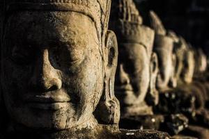 teste di Angkor foto