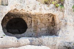 pietra camera nel artificiale grotta di greco Teatro foto