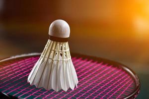 badminton sport attrezzature, volani e racchette. foto