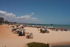 fortaleza ceara, brasile, settembre 13 2022 un' allungare di spiaggia nel fortezza, brasile conosciuto come iracema spiaggia nel il meirele Quartiere foto