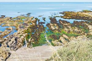 atlantico oceano riva su guerande penisola foto