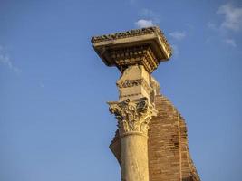 vecchio antico ostia archeologico rovine foto