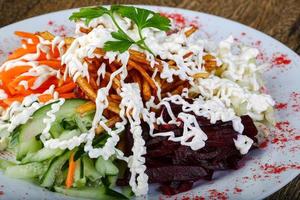 insalata di manzo e verdure foto