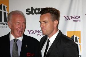 los angeles, 24 ottobre - christopher plummer che arriva al 15° gala annuale dei premi del film di hollywood al beverly hilton hotel il 24 ottobre 2011 a beverly hllls, ca foto