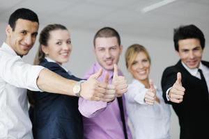 gruppo di giovane attività commerciale persone a incontro foto