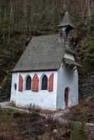 piccolo montagna Chiesa nel konigsee nel inverno foto