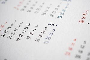 luglio calendario pagina con mesi e date foto