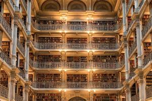 baltimora, Stati Uniti d'America - aprile, 30 2014 - il pisello biblioteca costruzione, ha aperto nel 1878, era progettato di Baltimora architetto edmund g. lindo foto