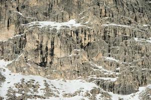 dolomiti montagna neve paesaggio nel inverno foto