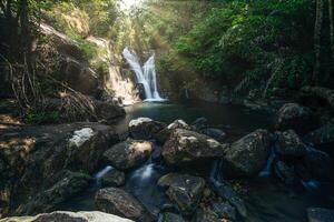 cascata nel klong pla kang, Tailandia foto