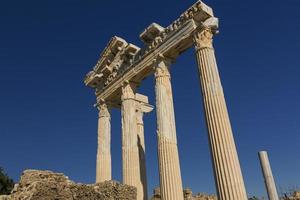 apollo tempio di lato foto