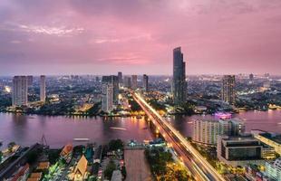 orizzonte della città di Bangkok, Tailandia foto