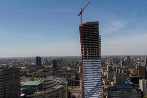 skyline di varsavia con torri di varsavia foto